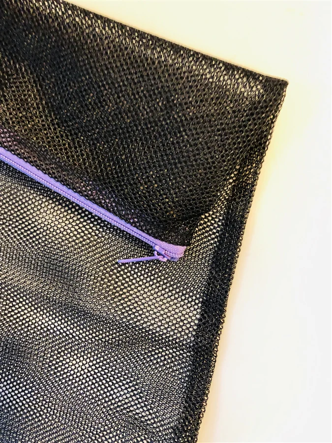 Art Factory Black Mesh Bag with Carabiner. - Image 3